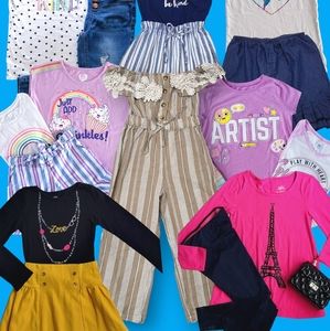 Girls clothing size (7/8).